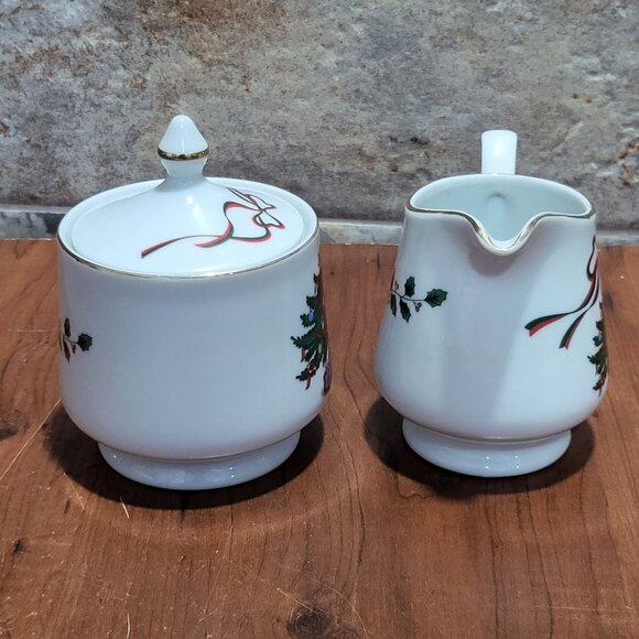 Christmas Tree & Ribbon Covered Sugar Bowl & Creamer Japan - Picture 8 of 13